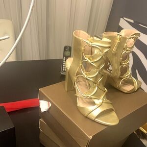 Bec be generation heels